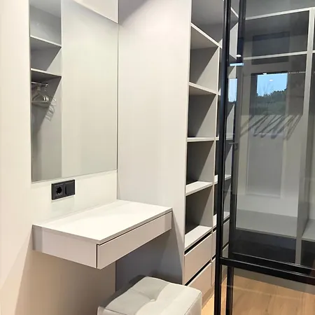 апарт модерн Apartment *